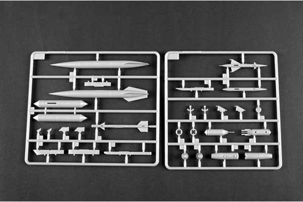 JJ-7 Trainer (Trumpeter 02824) 1/48