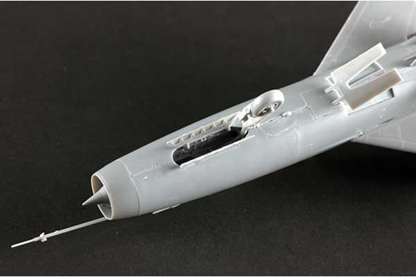 JJ-7A Trainer (Trumpeter 02825) 1/48