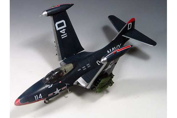 US.NAVY F9F-3 Panther (Trampeter 02834) 1/48