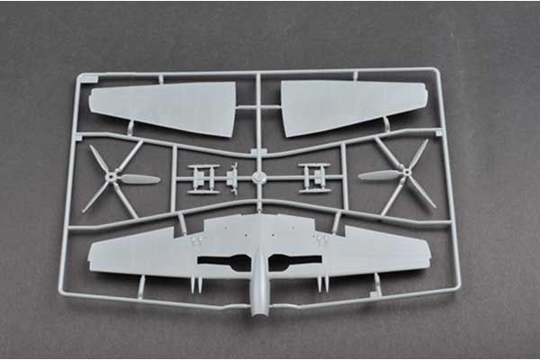 Supermarine Seafang F.MK.32 (Trumpeter 02851) 1/48