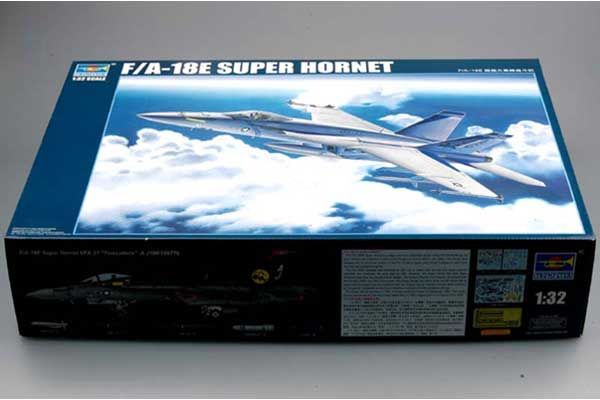 F/A-18E Super Hornet (Trumpeter 03204) 1/32