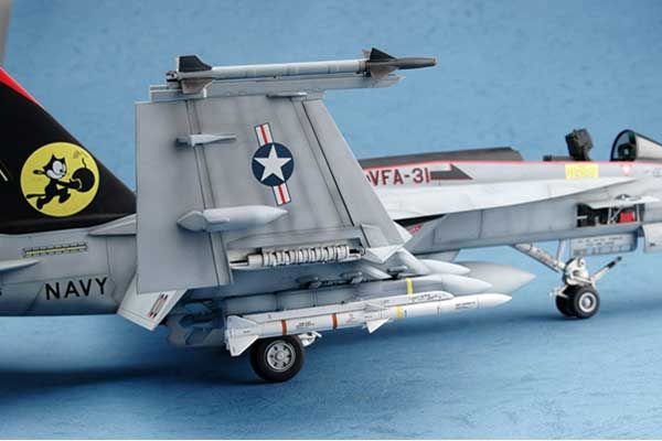 F/A-18E Super Hornet (Trumpeter 03204) 1/32