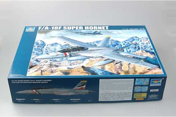 F/A-18F Super Hornet (Truympeter 03205) 1/32