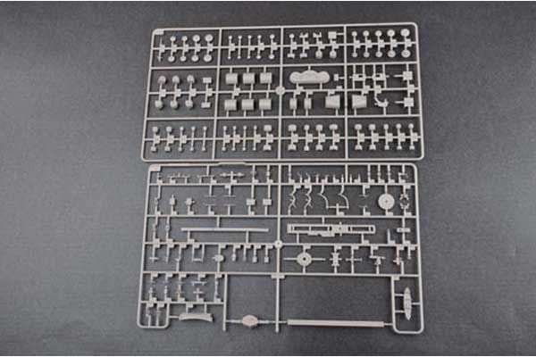 USS Iowa BB-61 (Trumpeter 03706) 1/200
