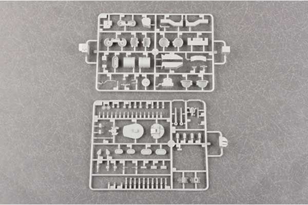 HMS Nelson 1944 (Trumpeter 03708) 1/200