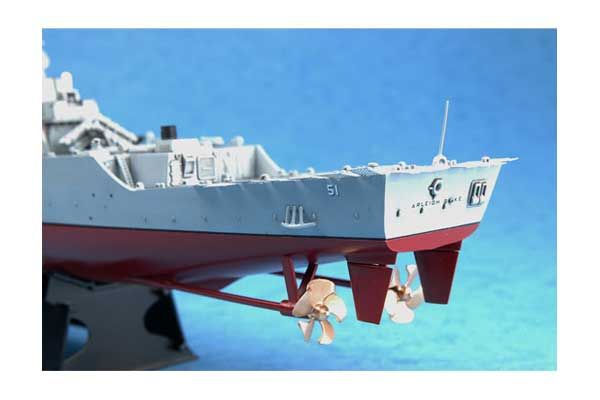 USS Arleigh Burke DDG-51 (Trumpeter 04523) 1/350