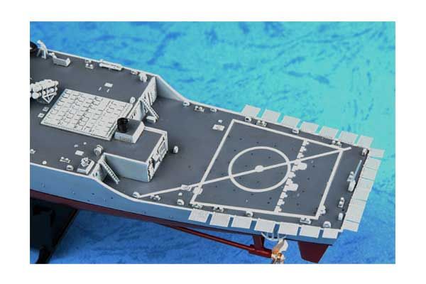 USS Arleigh Burke DDG-51 (Trumpeter 04523) 1/350