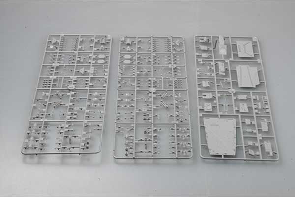 USS Cole DDG-67 (Trumpeter 04524) 1/350