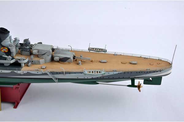 Итальянский тяжелый крейсер Gorizia (Trumpeter 05349) 1/350
