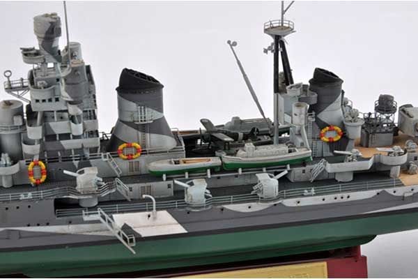 Итальянский тяжелый крейсер Gorizia (Trumpeter 05349) 1/350