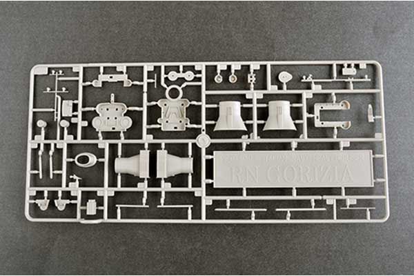 Итальянский тяжелый крейсер Gorizia (Trumpeter 05349) 1/350