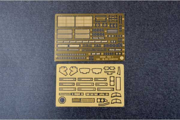 ТОС-1А система залпового вогню (TRUMPETER 05582) 1/35