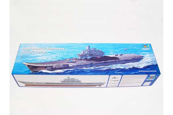 Авианосец Адмирал Кузнецов (Trumpeter 05606) 1/350