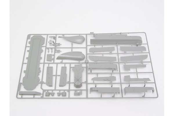 Авианосец Адмирал Кузнецов (Trumpeter 05606) 1/350