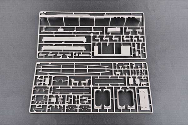 USS Kitty Hawk CV-63 (Trumpeter 05619) 1/350