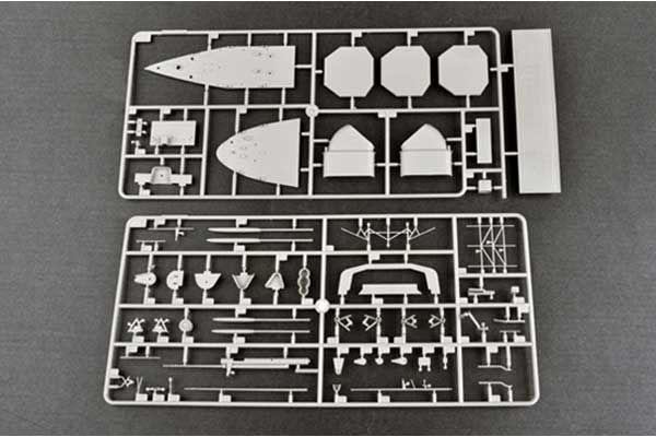 Немецкий авианосец DKM Peter Strasser (Trumpeter 05628) 1/350