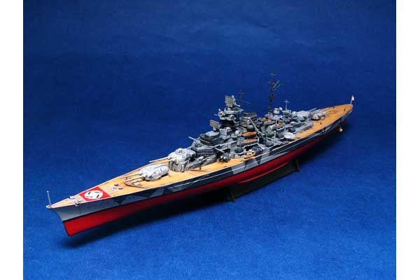 Немецкий линкор Tirpitz 1944 (Trumpeter 05712) 1/700