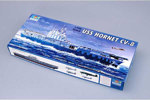 USS Hornet CV-8 (Trumpeter 05727) 1/700
