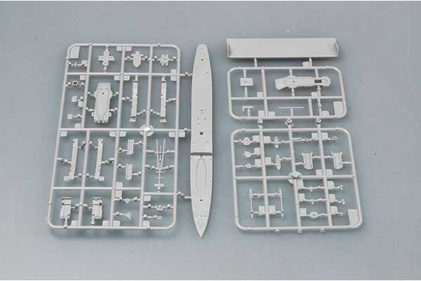 HMCS Huron 1944 (Trumpeter 05759) 1/700