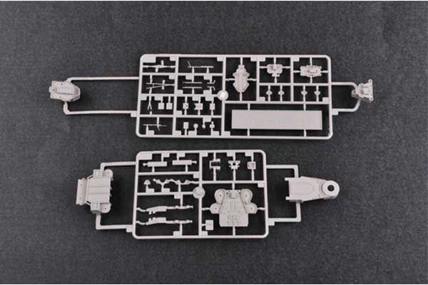 HMS Queen Elizabeth 1941 (Trumpeter 05794) 1/700
