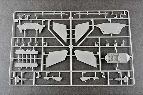 J-20 Mighty Dragon (Trumpeter 05811) 1/48