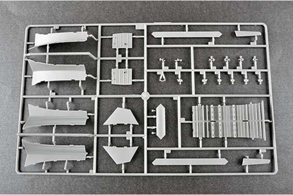 J-20 Mighty Dragon (Trumpeter 05811) 1/48