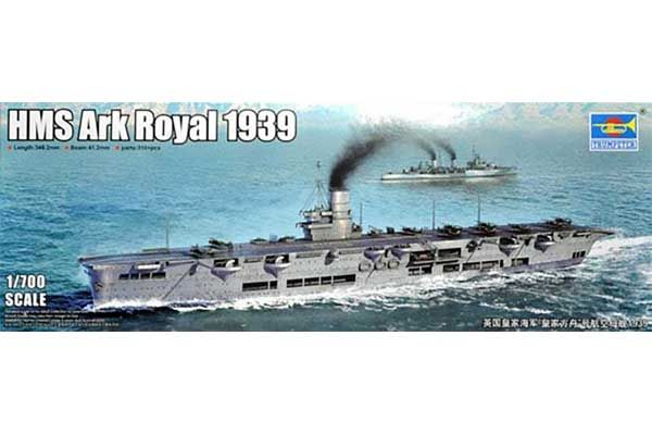 HMS Ark Royal 1939 (Trumpeter 06713) 1/700