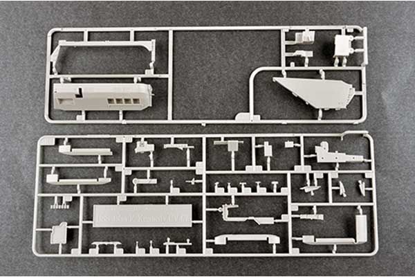 USS John F. Kennedy CV-67 (Trumpeter 06716) 1/700