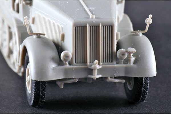 Sd.Kfz.8 Schwerer Zugkraftwagen 12t (Trumpeter 07403) 1/72