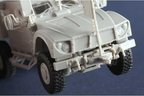 US M1240 M-ATV MRAP (Trumpeter 07413) 1/72