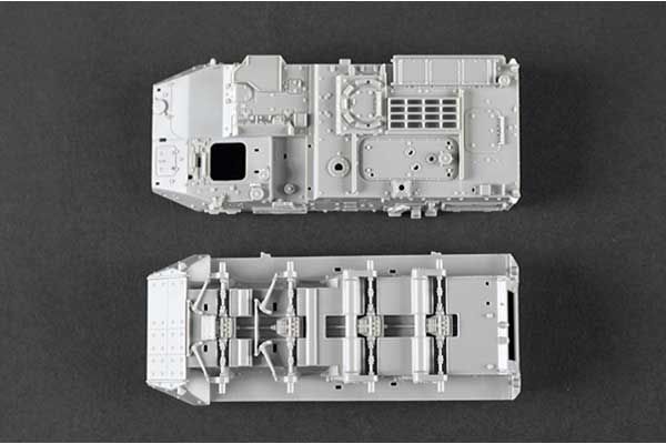 M1135 Stryker NBC RV (Trumpeter 07429) 1/72