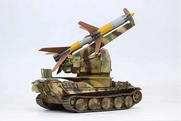 Flakpanther w/8.8cm Flakrakete Rheintochter I (Trumpeter 09532) 1/35