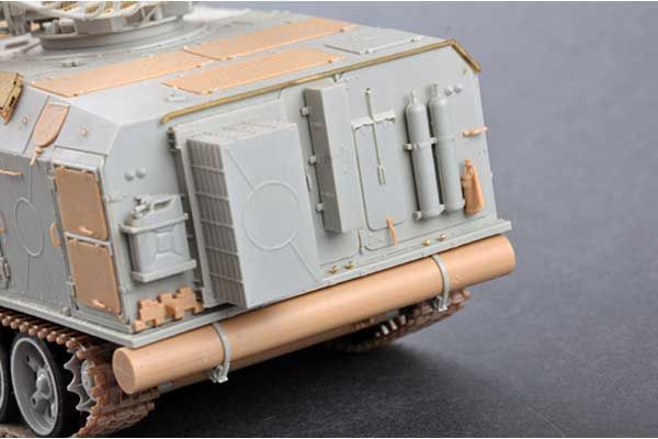 П-40 / 1С12 подвижная станция обнаружения целей (Trumpeter 09569) 1/35