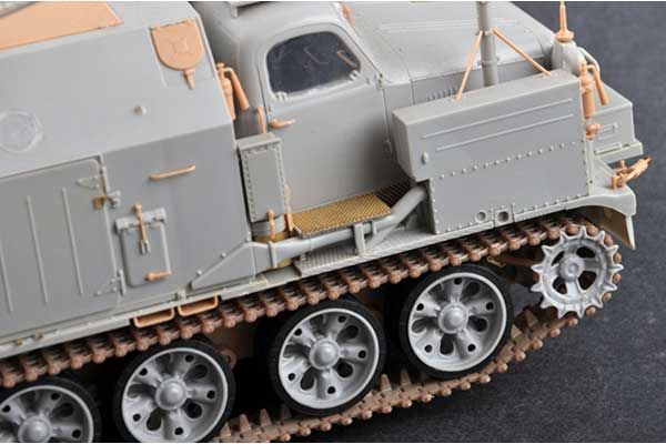 П-40 / 1С12 подвижная станция обнаружения целей (Trumpeter 09569) 1/35