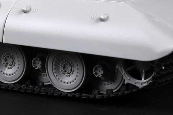 E-100 Flakpanzer w/12.8cm Flak 40 (Trumpeter 09585) 1/35