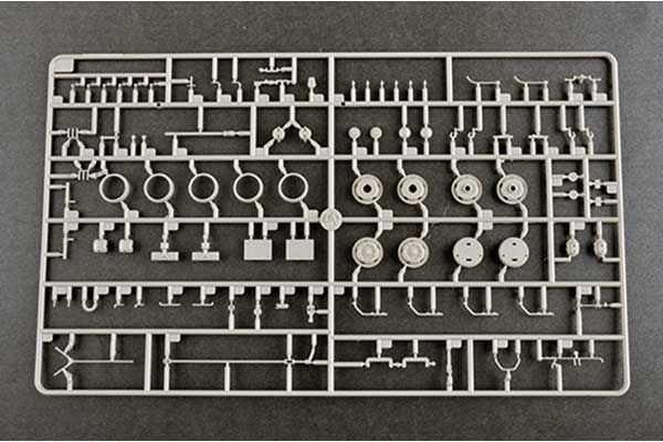 L4500A mit 3.7cm Flak 37 (Trumpeter 09593) 1/35