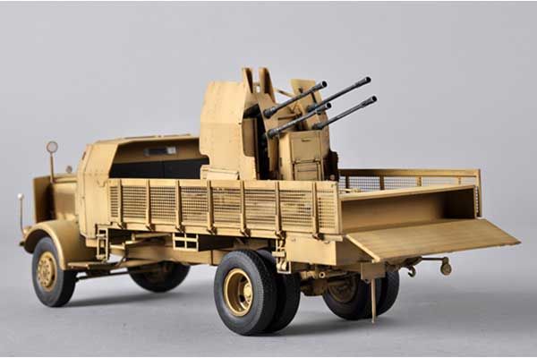 L4500A mit 2cm Flak 38 (Trumpeter 09596) 1/35