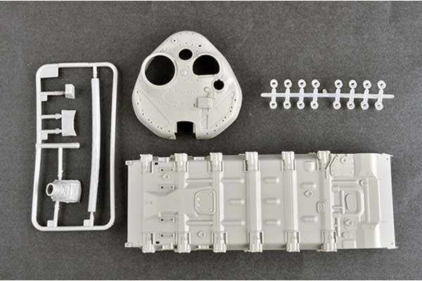 Т-72Б3 з м'яким корпусом ЕРА та решітчастою бронею (Trumpeter 09610) 1/35