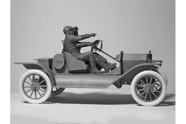 Model T 1913 Speedster з американськими автоспортсменами (ICM 24026) 1/24