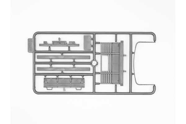 Studebaker US6 с советскими водителями II МВ (ICM35510) 1/35